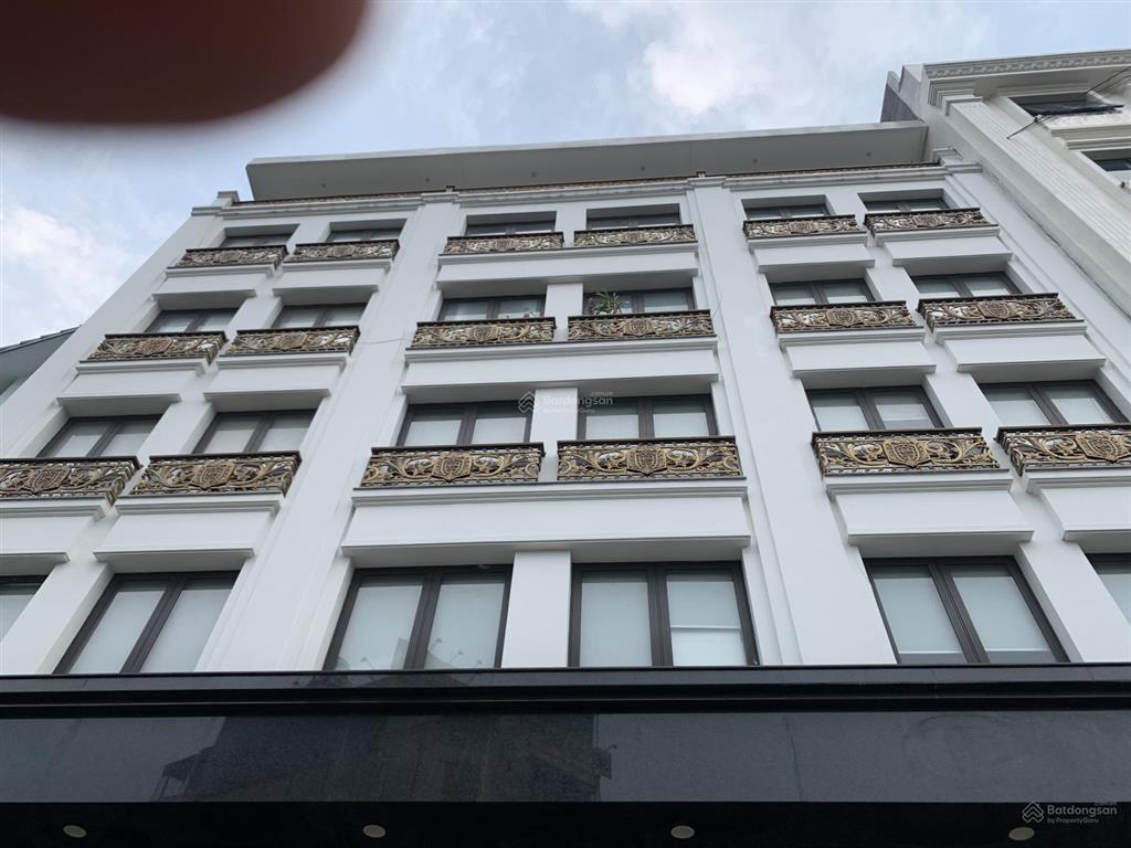 Cho thuê cả nhà phố đồng cô,tây hồ,hà nôi, dt 70m x 3 tầng + 1 hầm,thang máy,giá 35tr/tháng