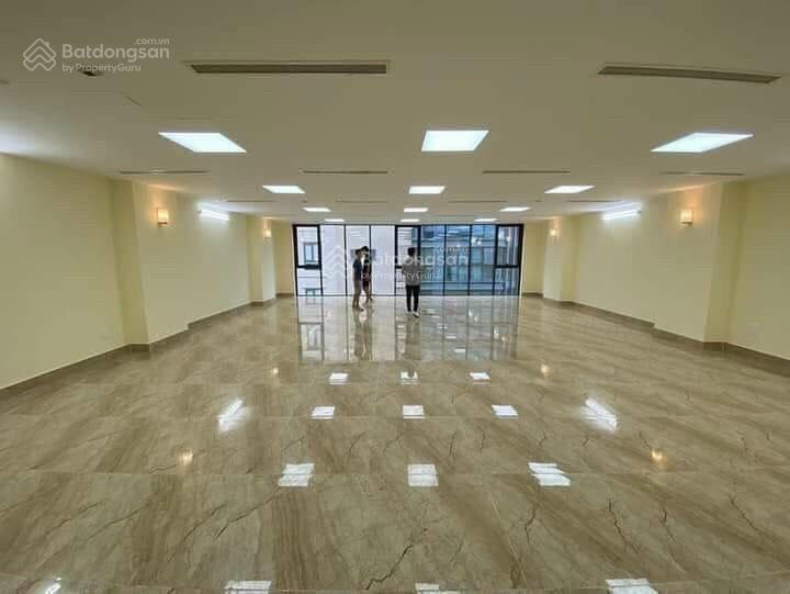  cho thuê văn phòng phố võ chí công,tây hồ,hà nội,dtsd 1000m2,thông sàn,mt 20m2,giá 338tr/tháng