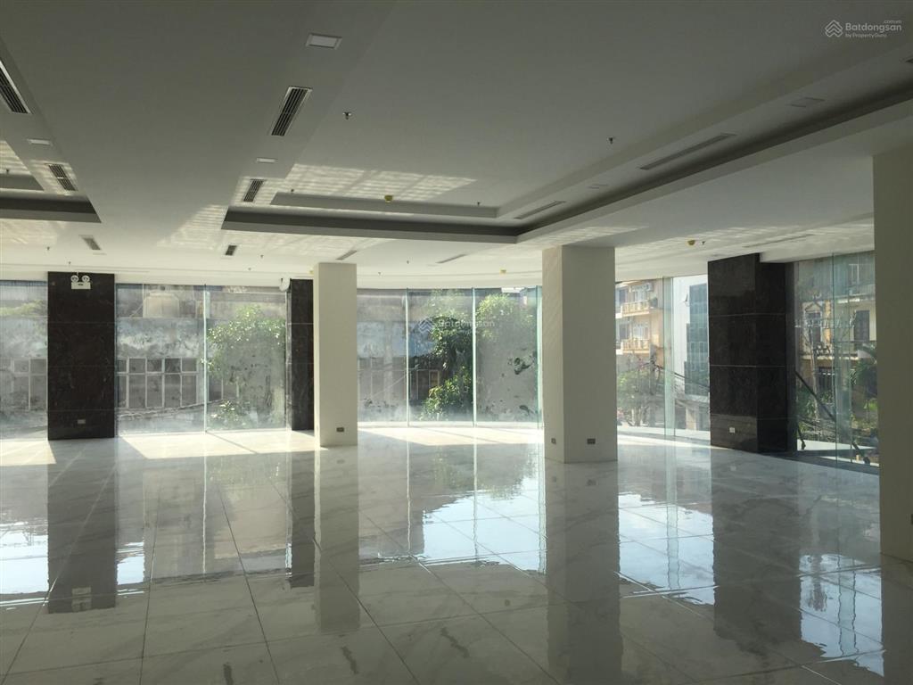 Cho thuê văn phòng ngõ phố đường láng, cầu giấy,hà nội,dt 100m2,thông sàn,giá 10tr/tháng