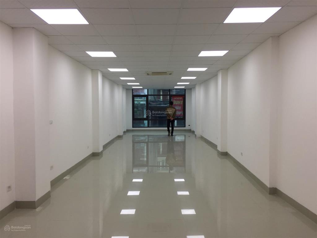 Cho thuê vp phố dịch vọng hậu,cầu giấy,hà nội,dtsd 250m2,mt 11m2, thông sàn,giá 55tr/tháng