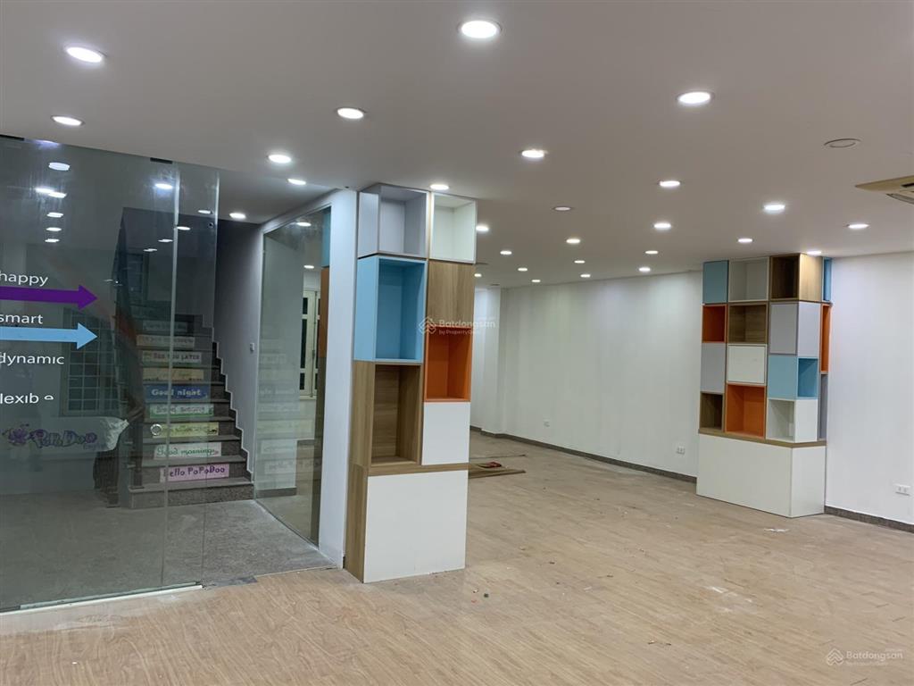 Cho thuê vp phố giảng võ, đống đa, hà nội, dtsd 50m2, thông sàn, giá 10tr/tháng