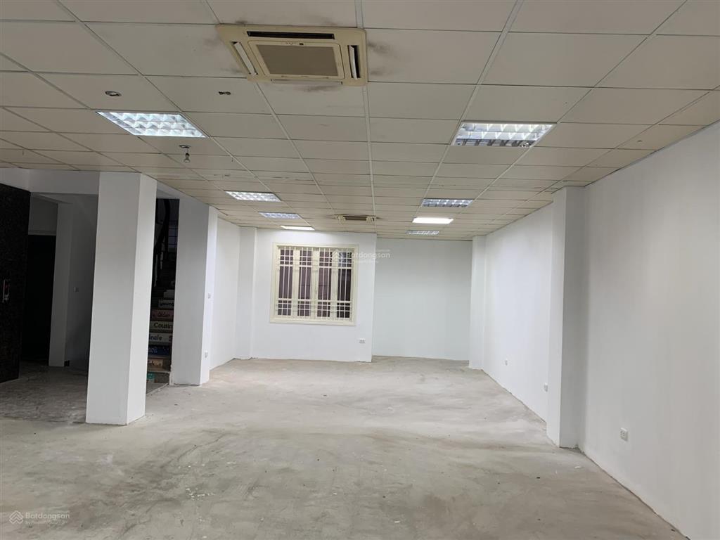 Cho thuê vp phố giảng võ, đống đa, hà nội, dtsd 50m2, thông sàn, giá 10tr/tháng