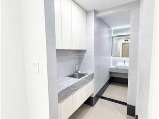 Cho thuê cả tòa vp phố trung phụng,đống đa,dt 200m2 x 8 tầng + hầm,tm, giá 200tr/th,tòa mới tinh