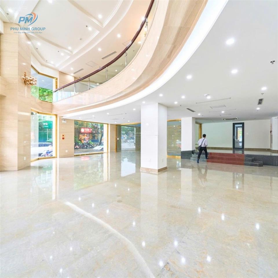 Cho thuê văn phòng phố trần duy hưng,cầu giấy,hà nội,dtsd 130m2,sàn thông,giá 23tr/tháng