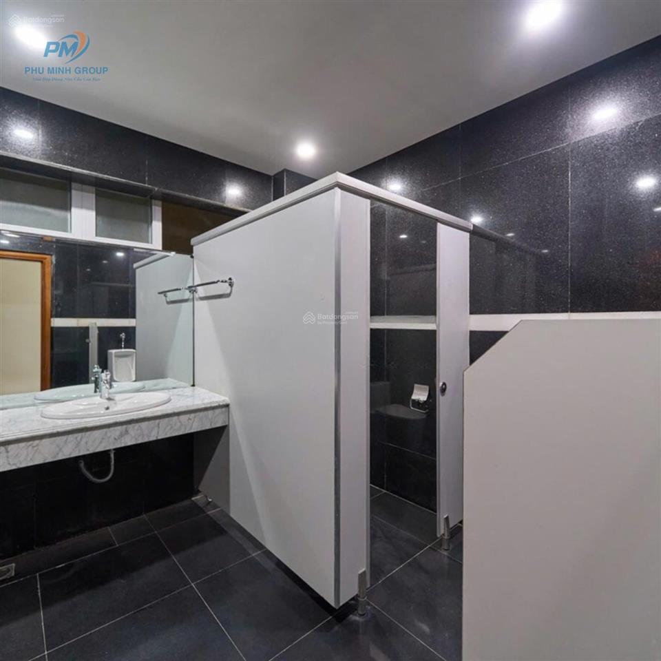 Cho thuê văn phòng phố trần duy hưng,cầu giấy,hà nội,dtsd 130m2,sàn thông,giá 23tr/tháng