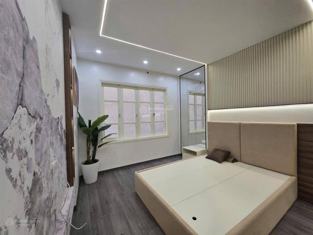 Cho thuê cả nhà ngõ 68 cầu giấy,,đống đa,hà nội,dt 46m2 x 4 tầng,ngõ 3 gác,giá 15tr/th