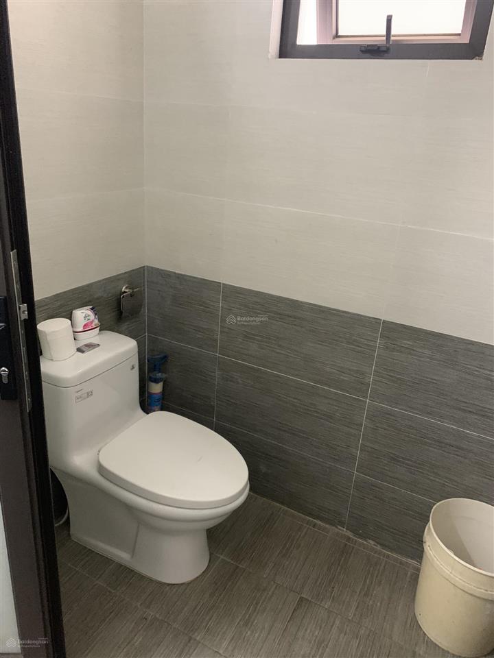 Cho thuê văn phòng phố hoàng ngân, thanh xuân hà nội, dtsd 100m2 thông sàn, giá 24tr/tháng, mới đẹp