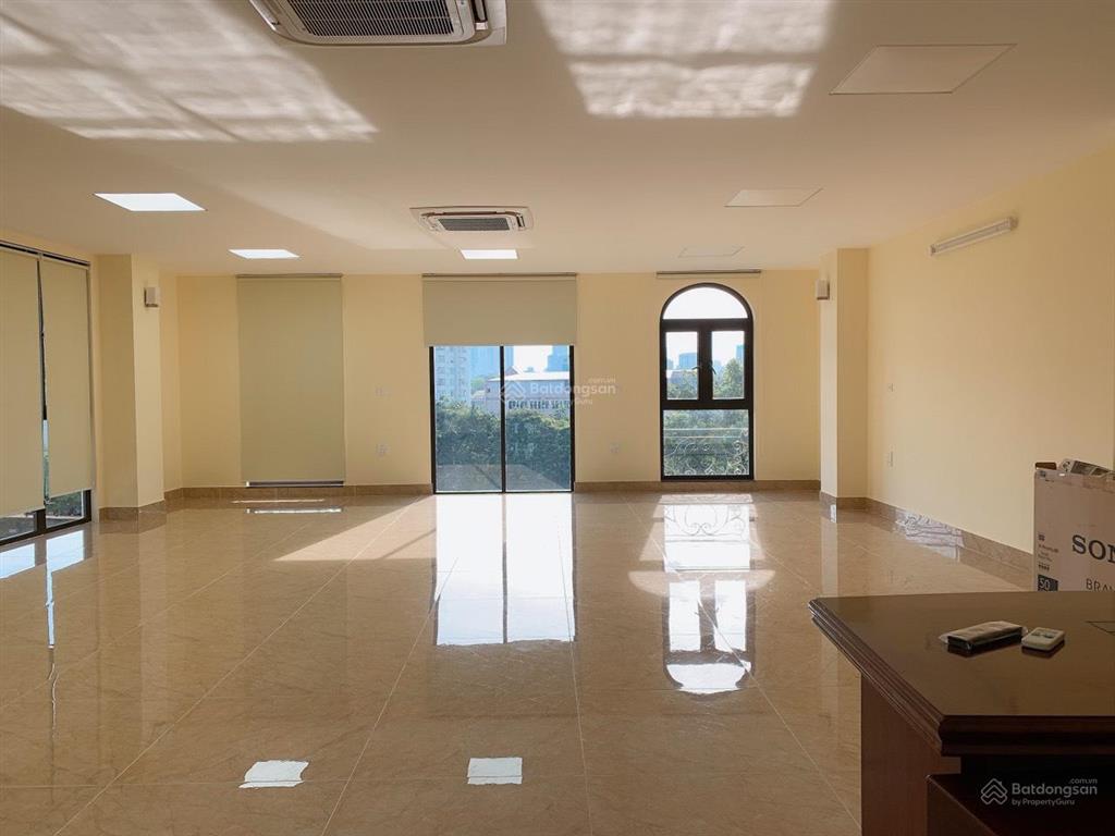 Cho thuê vp phố chùa láng, quận đống đa, hà nội, dtsd 55m2, thông sàn, giá 12tr/tháng, đẹp keng
