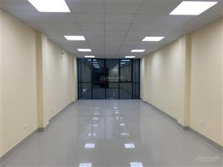 Cho thuê tòa nhà vp phố trần đăng ninh,cầu giấy,hà nội,dt 70m2 x 7 tầng,tm,hầm,giá 75tr/tháng