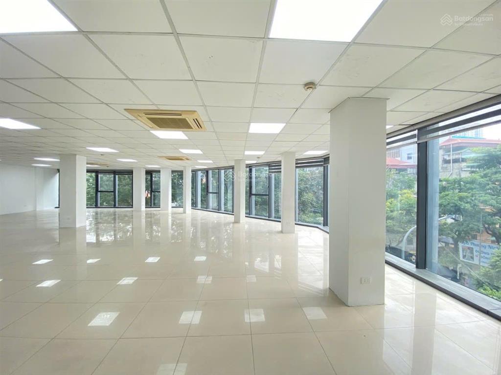 Cho thuê vp phố dịch vọng, cầu giấy, hà nội, dtsd 200m², thông sàn, mt 15m², giá 42tr/tháng