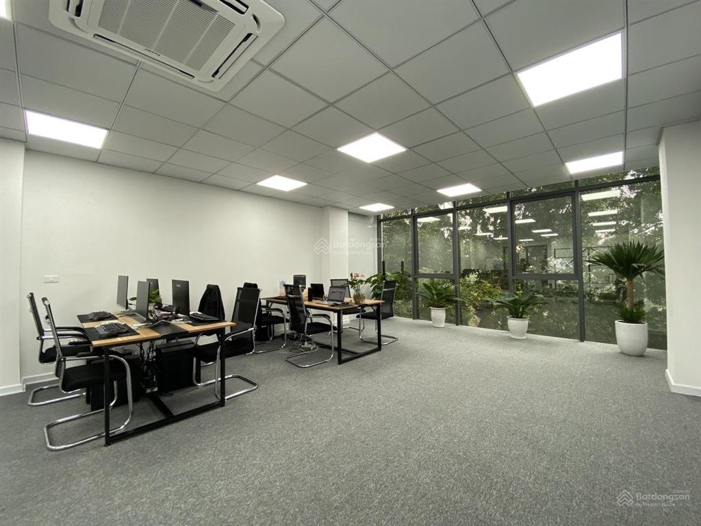 Cho thuê văn phòng phố chùa láng, quận đống đa, hà nội, dtsd 90m2, thông sàn, giá 17tr/tháng