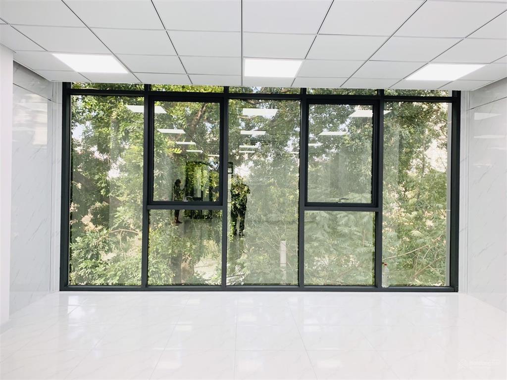 Cho thuê văn phòng phố chùa láng, quận đống đa, hà nội, dtsd 90m2, thông sàn, giá 17tr/tháng
