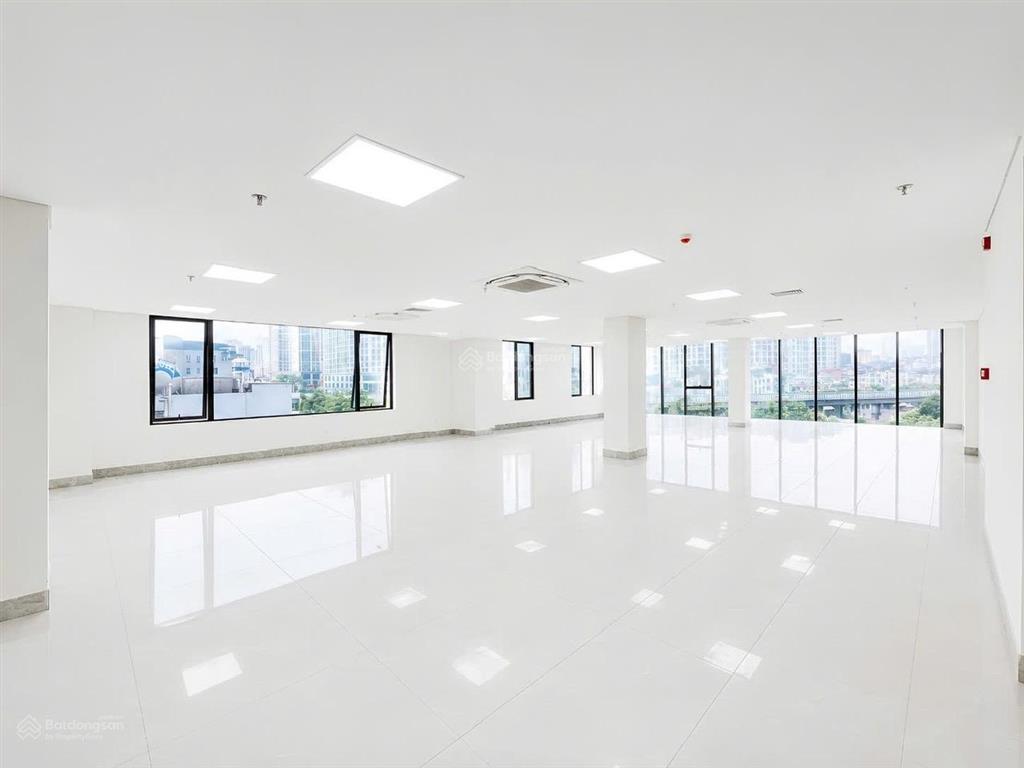 Cho thuê văn phòng phố nguyễn trãi,thanh xuân,hà nội, dtsd 260m2,thông sàn,giá 60tr/tháng,mới tinh