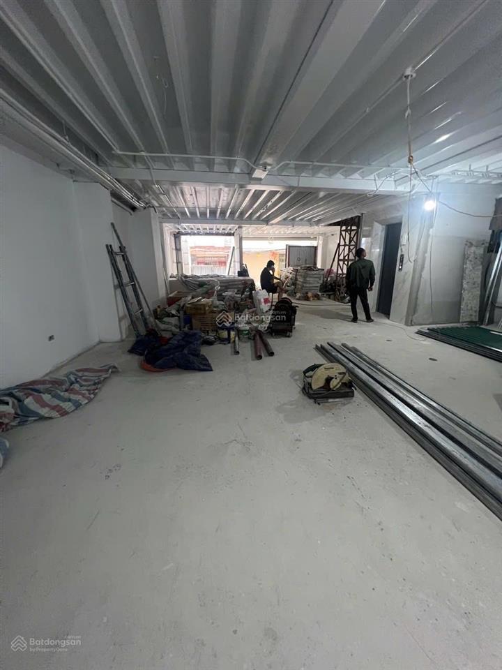 Cho thuê vp phố vũ ngọc phan, đống đa, hà nội, dtsd 140m2, thông sàn giá 30tr/tháng