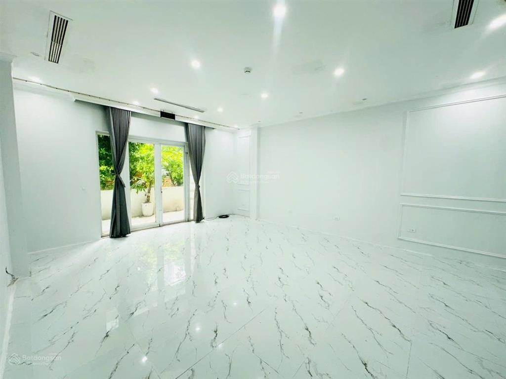 Cho thuê vp phố vũ phạm hàm, cầu giấy, hà nội, dtsd 45m2, thông sàn, giá 9,5tr/tháng