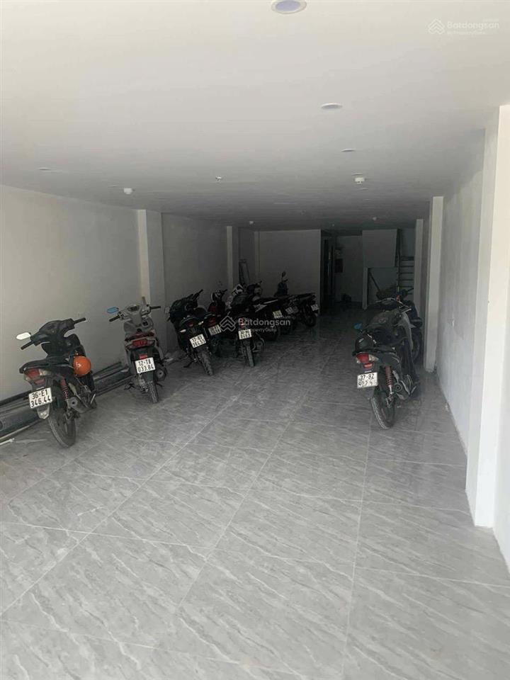 Cho thuê vp phố phương mai, đống đa, hà nội, dtsd 85m2, thông sàn, giá 16tr/tháng, mới tinh