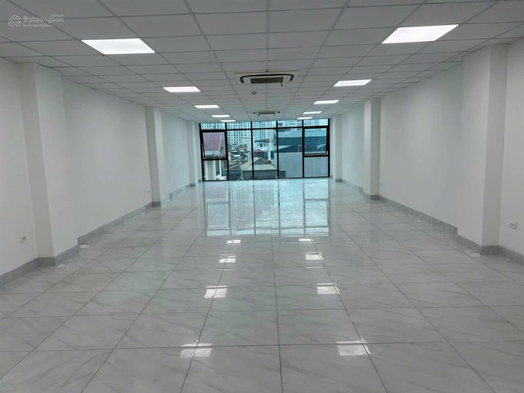Cho thuê văn phòng phố tô vĩnh diện,thanh xuân,hà nội,dtsd 125m2,thông sàn,giá 21tr/tháng,mới đẹp