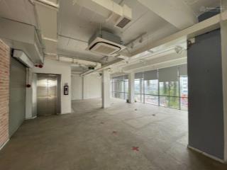 Cho thuê mbkd tầng 2( lửng )nguyễn chí thanh,đống đa,hà nội,dtsd 150m2,thông sàn, giá 50tr/tháng