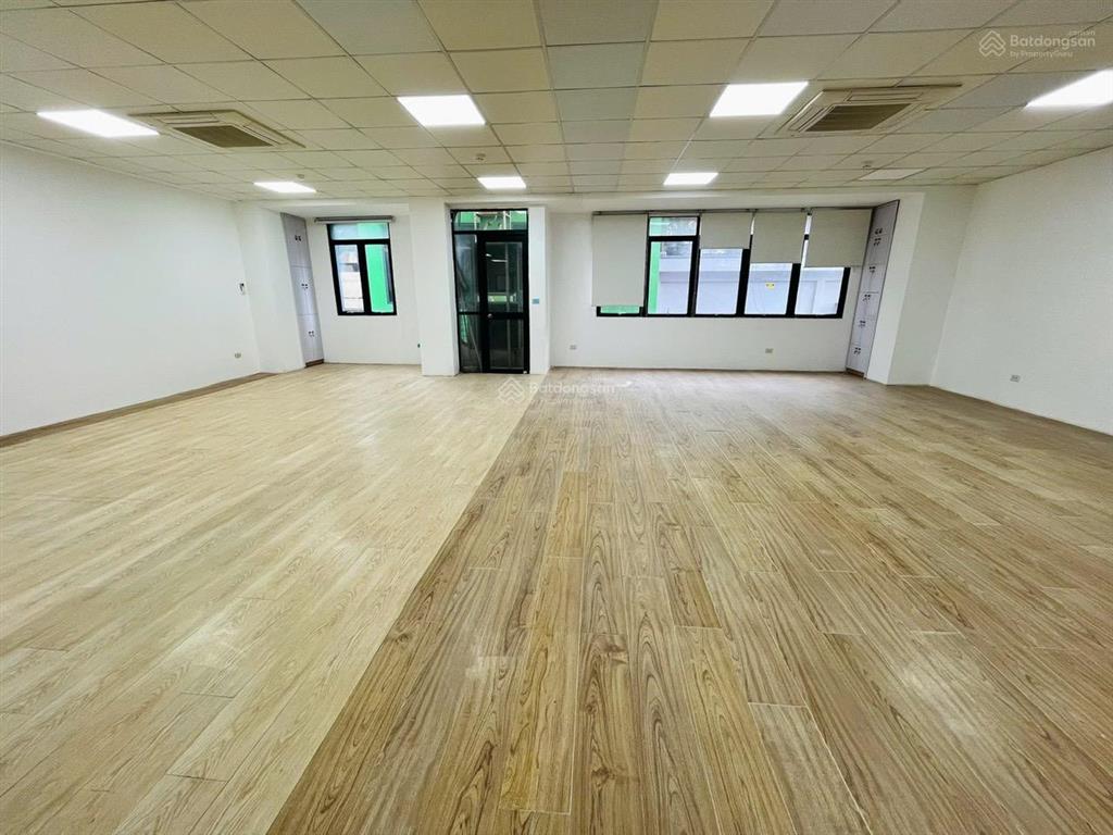 Cho thuê văn phòng phố huỳnh thúc kháng, đống đa, hà nội, dtsd 100m2, thông sàn, giá 22tr/tháng