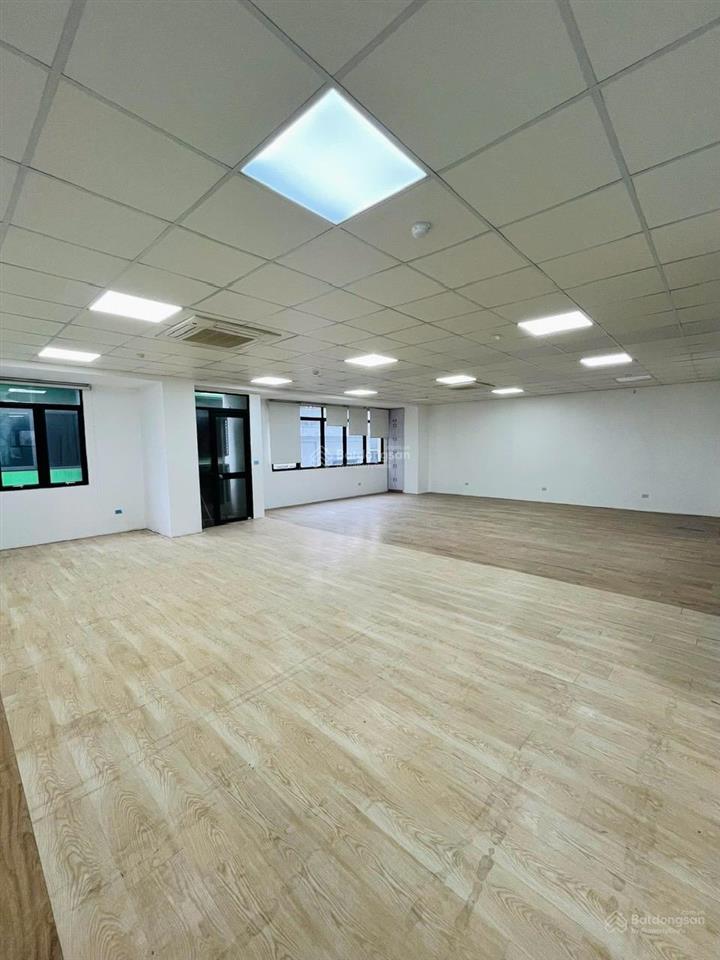 Cho thuê văn phòng phố huỳnh thúc kháng, đống đa, hà nội, dtsd 100m2, thông sàn, giá 22tr/tháng