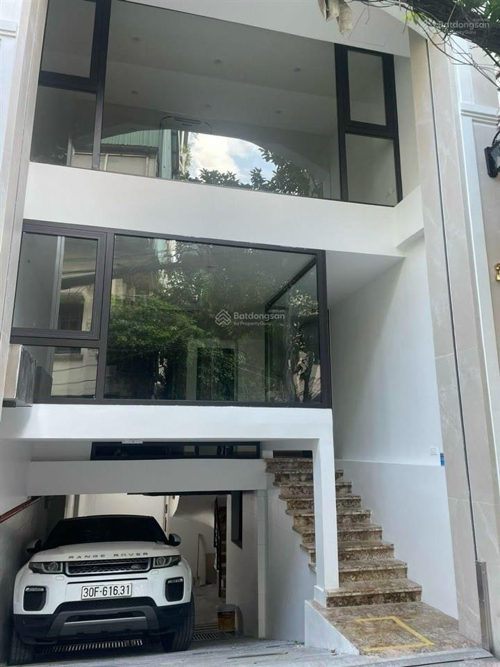 Cho thuê văn phòng phố trần quang diệu, đống đa, hà nội, dtsd 36m2, thông sàn, giá 9tr/tháng