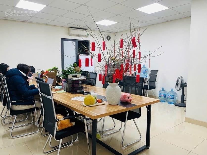 Cho thuê văn phòng phố yên hòa, cầu giấy, hà nội, dtsd 50m2, thông sàn, giá 9,5tr/tháng