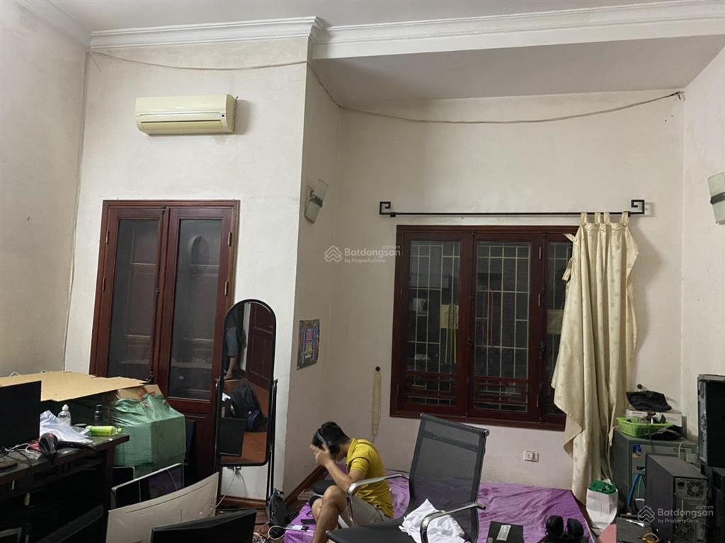 Cho thuê cả nhà phố thái hà, đống đa, hà nội, dt 65m2 x 4 tầng, giá 20tr/tháng, mới đẹp