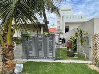 Bán lô đất mặt biển phường phú thuỷ, 241m2 có 150 thổ cư, khu đang phát triển nhà hàng, coffee biển