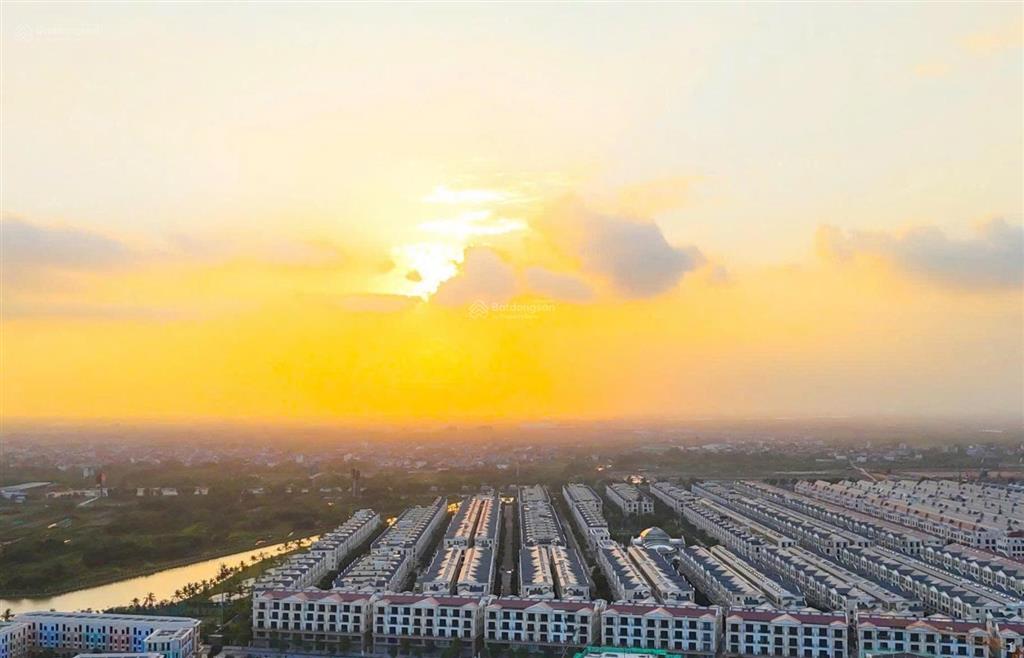 Chính chủ bán giảm 350tr với giá cđt căn 2 ngủ 2vs the parkland giá chỉ còn 2,63 tỷ thu về