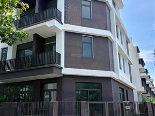 Chính chủ cần bán căn liền kề góc 3 mặt thoáng  hado charm village