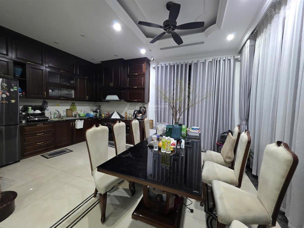 Nhà đang ở bình thường không tranh chấp