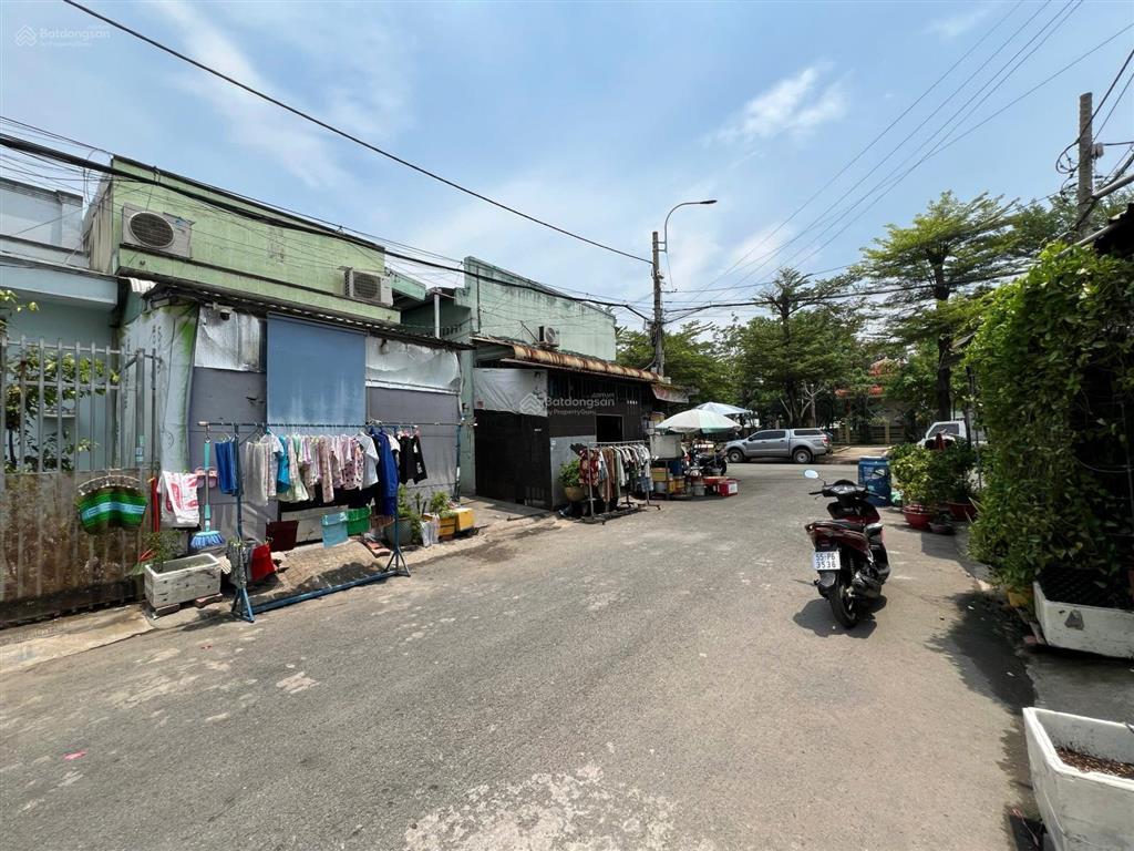 Bán nhà trọ cấp 4 đ. số 6  p. tân tạo a gần nguyễn cửu phú