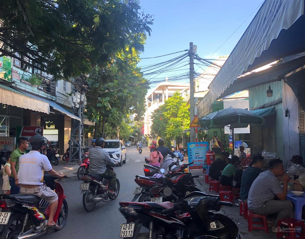 Đất mt kinh doanh cù chính lan đường 5m5 gần hà huy tập