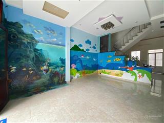 Nhà 3 tầng hai mt trước sau đường 5m5 quy hoạch điện biên phủ