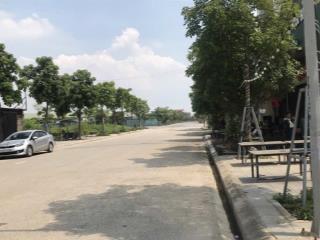 Sẵn #230m kho #độclập bên ngoài khu đô thị nguyên khê  đông anh
khung zamil, có vệ sinh khép kín,