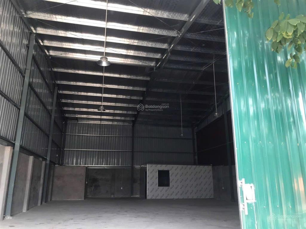Sẵn #230m kho #độclập bên ngoài khu đô thị nguyên khê  đông anh
khung zamil, có vệ sinh khép kín,