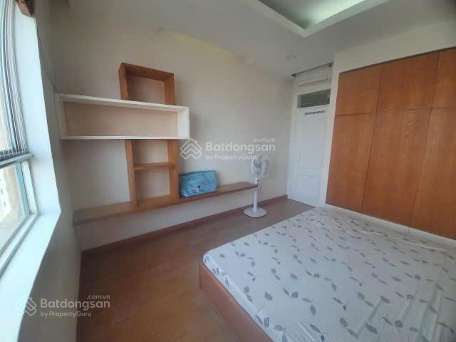 Cần bán căn hộ tòa 24t1, tầng cao đẹp, không gian thoáng, ở rất dễ chịu.