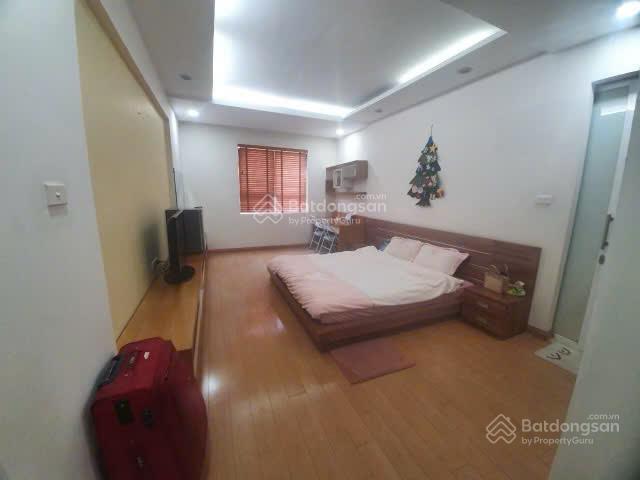 Cần bán căn hộ tòa 24t1, tầng cao đẹp, không gian thoáng, ở rất dễ chịu.