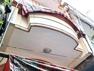 Bán gấp nhà riêng tại trần hưng đạo, q1, giá 5 tỷ, dt 27m2, 3 tầng