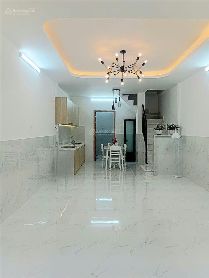 Bán nhà siêu diện tích (4m x 13m), nguyễn trọng tuyển, giá tốt, 7,5 tỷ tl, gồm 3pn, 2wc