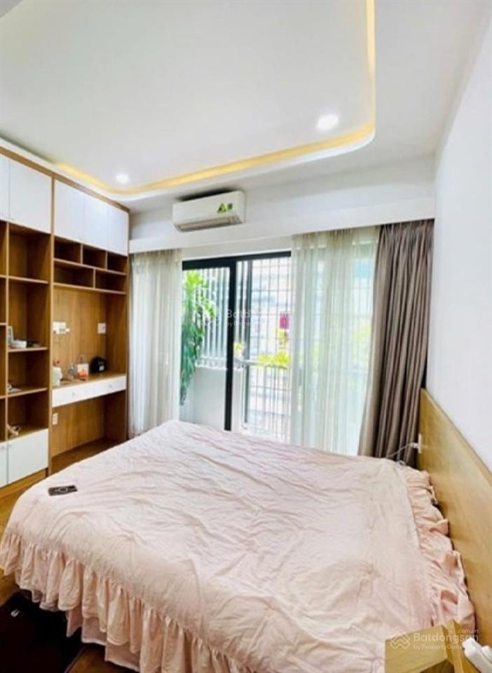 Bán nhanh nhà nguyễn đình chiểu, 4 lầu mới, hẻm taxi 4 chỗ, giá 8,5 tỷ tl tốt