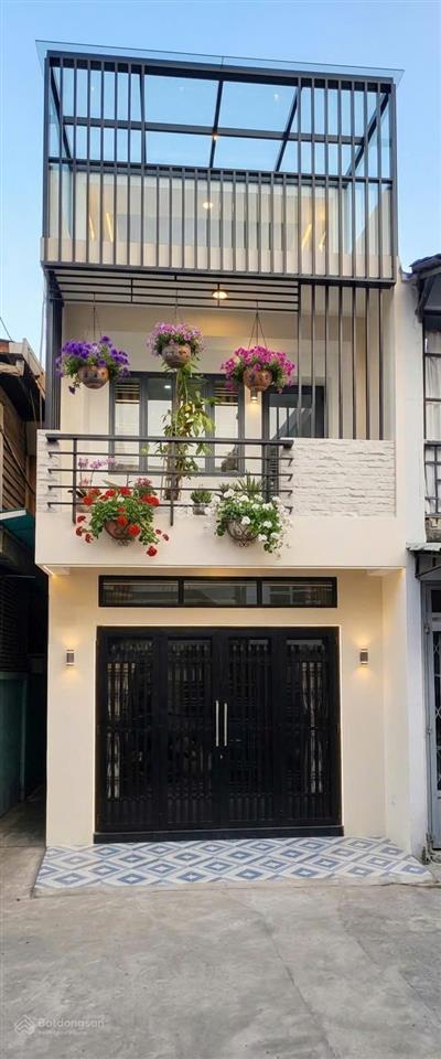 Bán gấp nhà lê văn sỹ, dt 3,5m x 12m (dtcn 42m2), 2pn, 3wc, shr, giá 6,89 tỷ