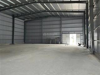 Cho thuê kho, nhà xưởng 400m2 tại quốc lộ 1a, quang châu, 28 triệu vnd