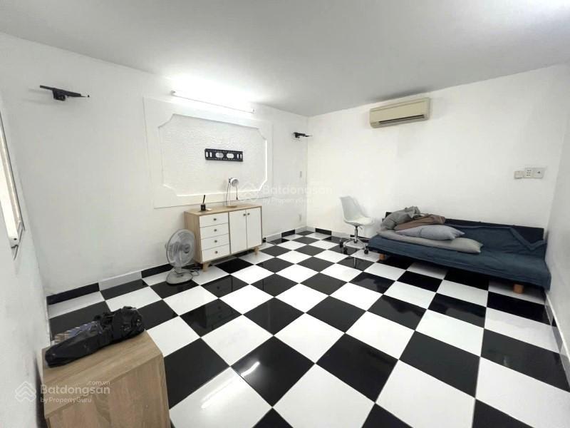 Quá rẻ, hẻm xe hơi, dt 52m2, khu phan xích long, đ.phan tây hồ, dọn vào ở ngay. nhỉnh 6 tỷ