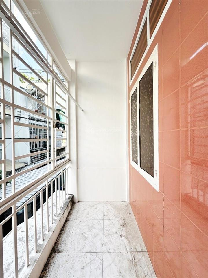 Vip! hẻm xe hơi 6m thông, nhà đẹp, 33 m2, huỳnh văn bánh, nhỉnh 6 tỷ.