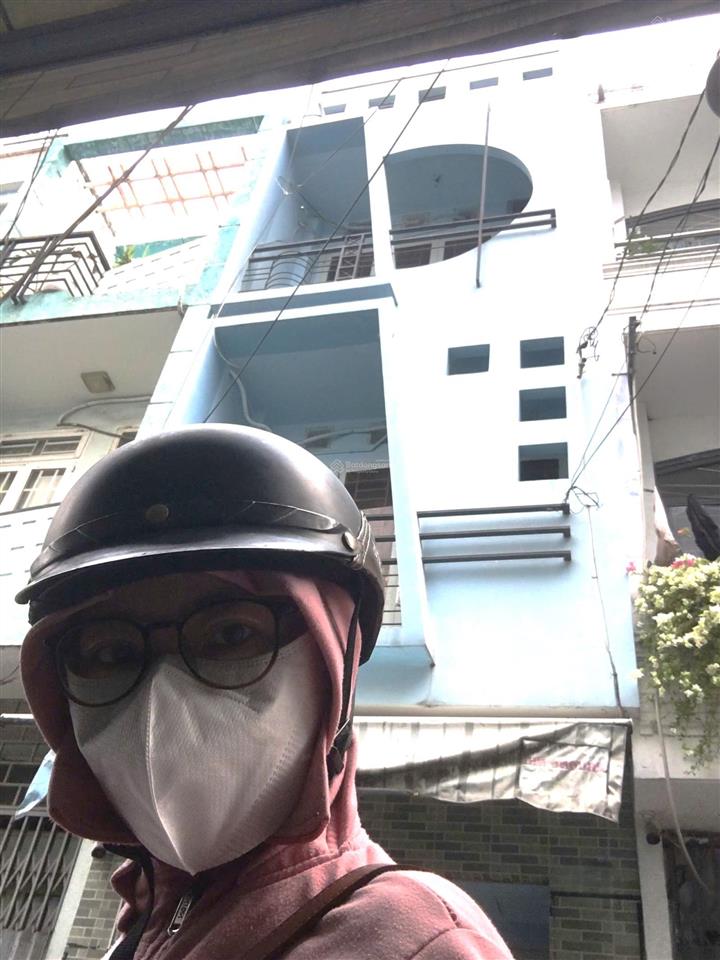 Nhà 55m2, nhỉnh 8 tỷ, xe hơi đỗ cửa, phan đình phùng, tiện mua ở hoặc làm mbkd.