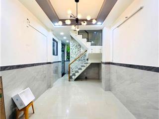 6 tỷ! hẻm 3m, nhà 31 m2, 3 lầu, mới đẹp, trường sa, quận 3 (tl).