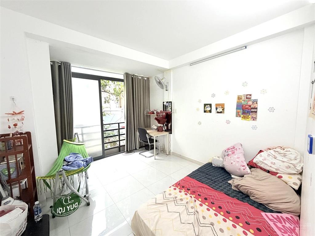 Nhà đẹp phan đăng lưu, dt 33m2, tiện mua ở, mbkd, sẵn sàng dọn vào ở, nhỉnh 7 tỷ.