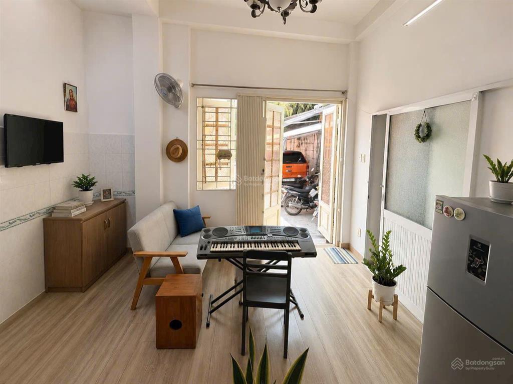Bán nhà giá tốt  hxh 6m, phú nhuận, nhà rất đẹp, 34m2, nhỉnh 6 tỷ (tl).