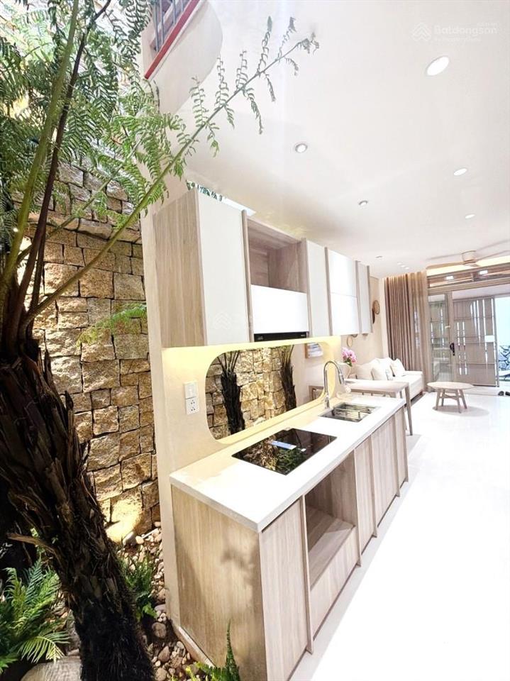 Bán nhà riêng giá siêu hời, 8,59 tỷ, 50m2 tại đường cô giang, phường 2, quận phú nhuận, hồ chí minh